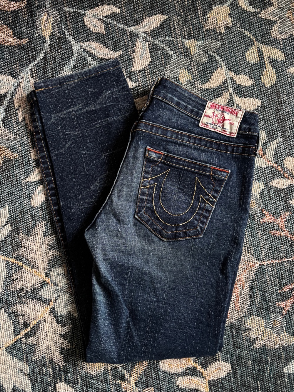 True Religion Women's Stella Dark Wash Low Rise Bootcut Jeans Size 29